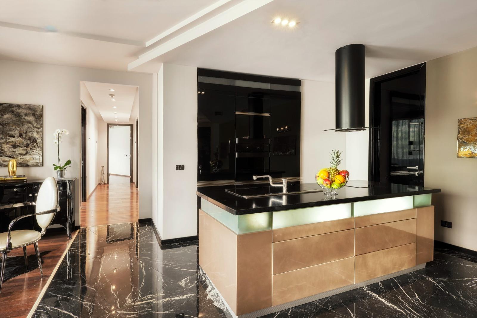 Apartments For Sale 4-Room, Sofia, Manastirski Livadi