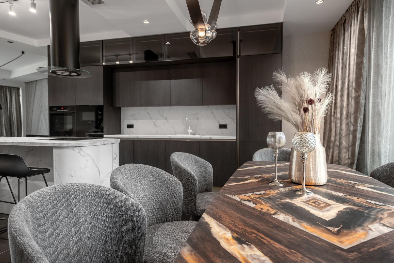 Apartments For Sale 3-Room, Sofia, Manastirski Livadi