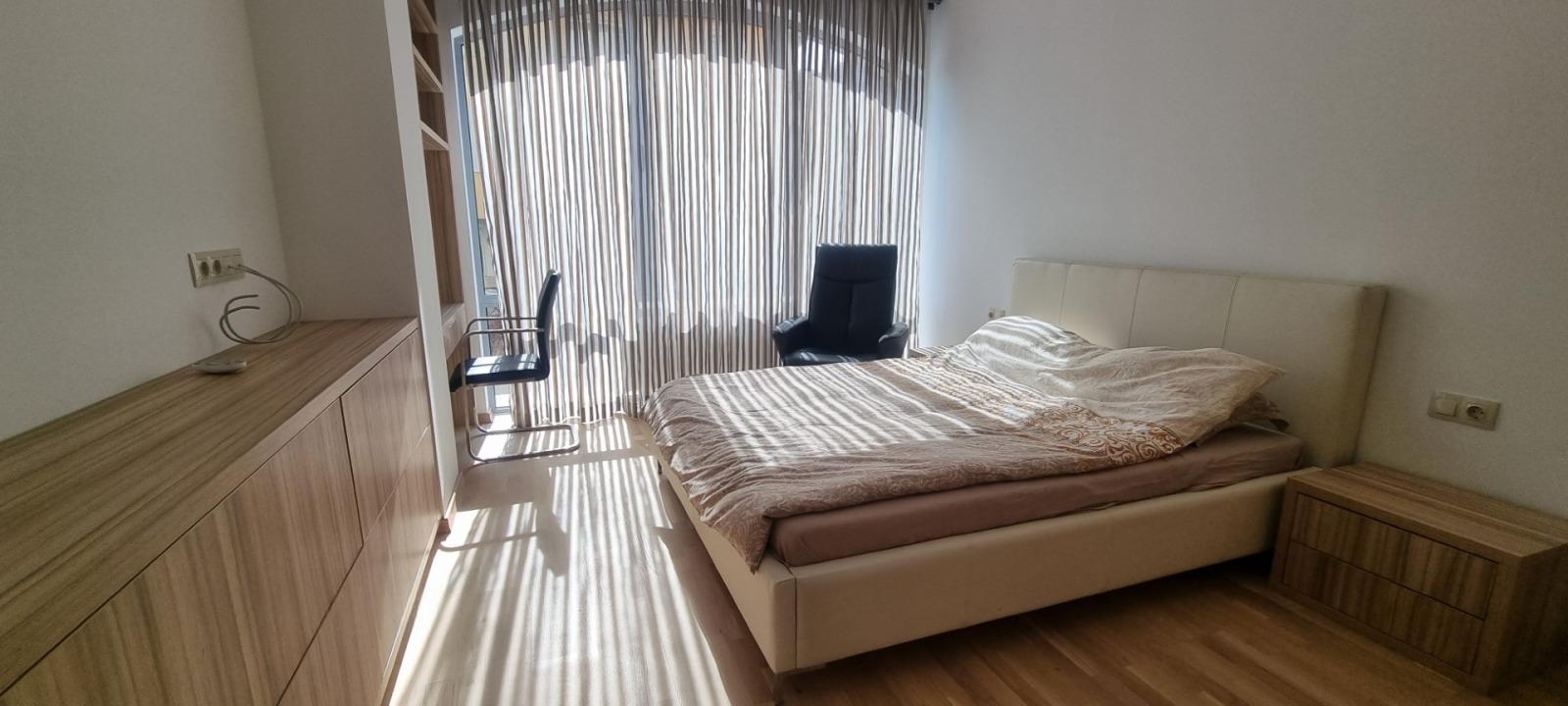 Apartments For Sale 4-Room, Sofia, Iztok