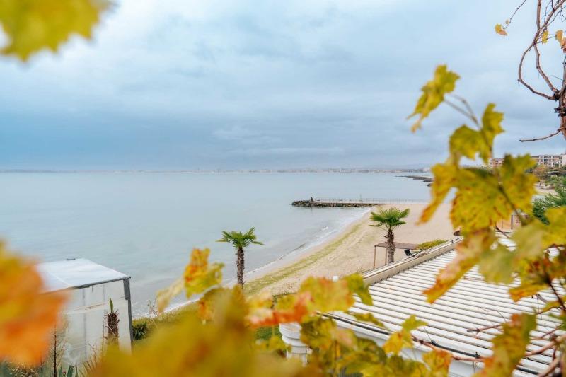 Apartments For Sale 4-Room, Sveti Vlas, Burgas