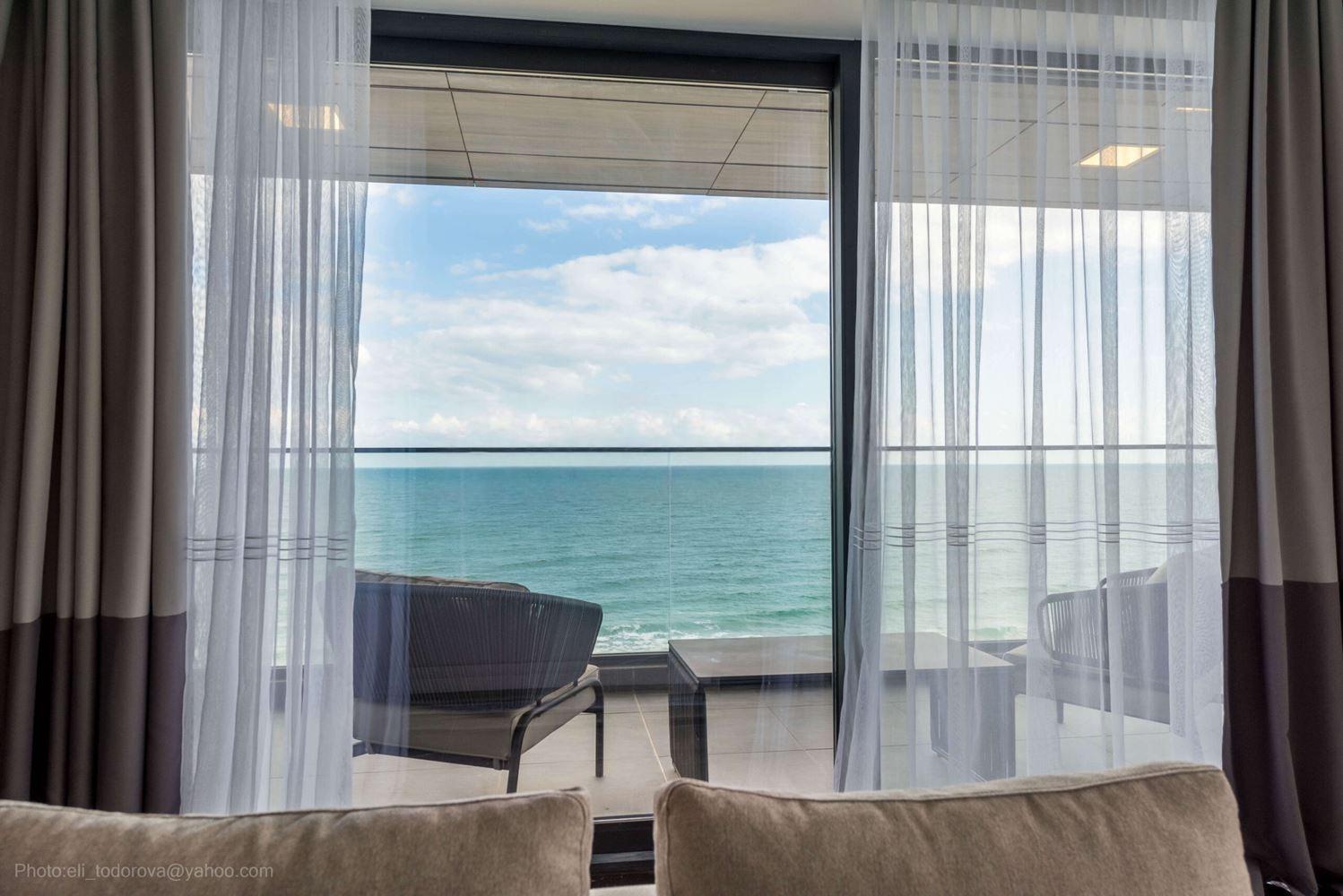 Apartments For Sale 3-Room, Varna, Sunny Day Resort