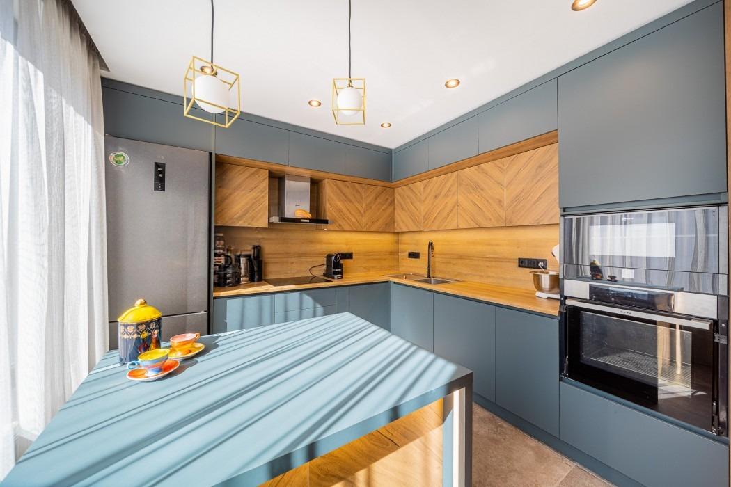 Apartments For Sale 4-Room, Sofia, Manastirski Livadi