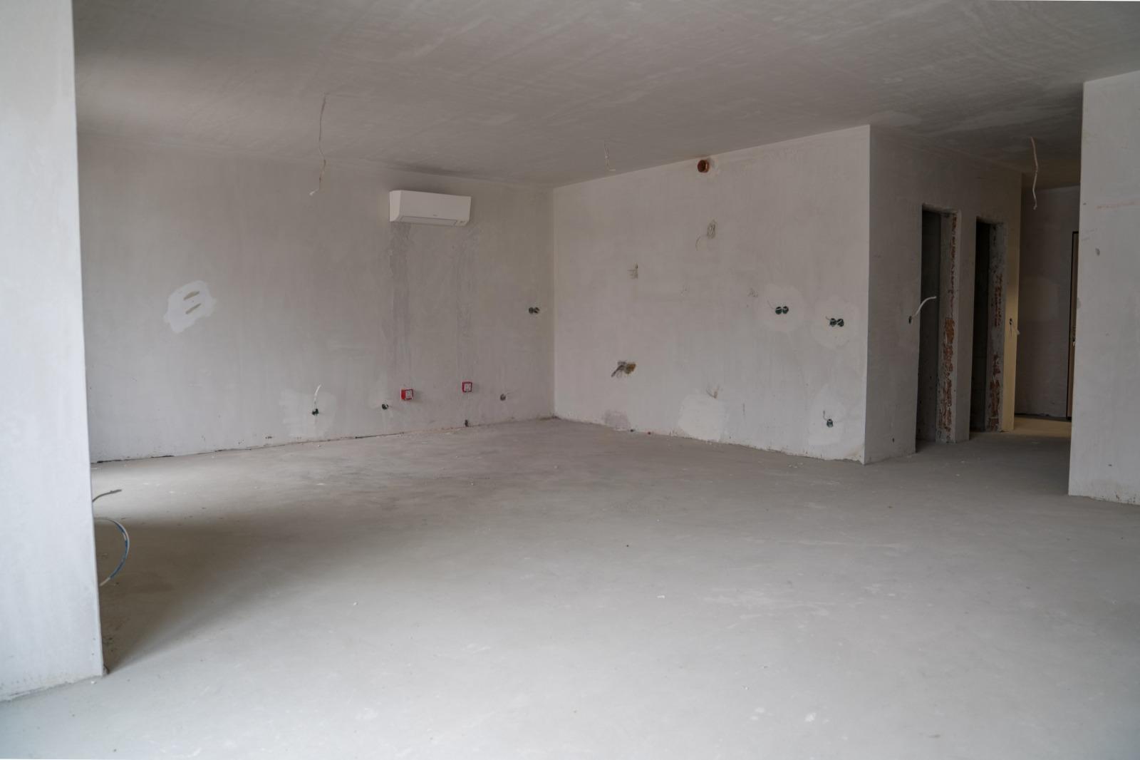 Apartments For Sale 4-Room, Sofia, Manastirski Livadi