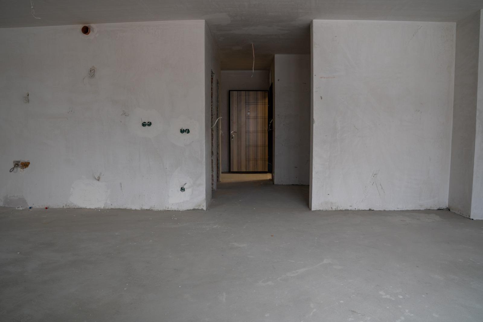Apartments For Sale 4-Room, Sofia, Manastirski Livadi
