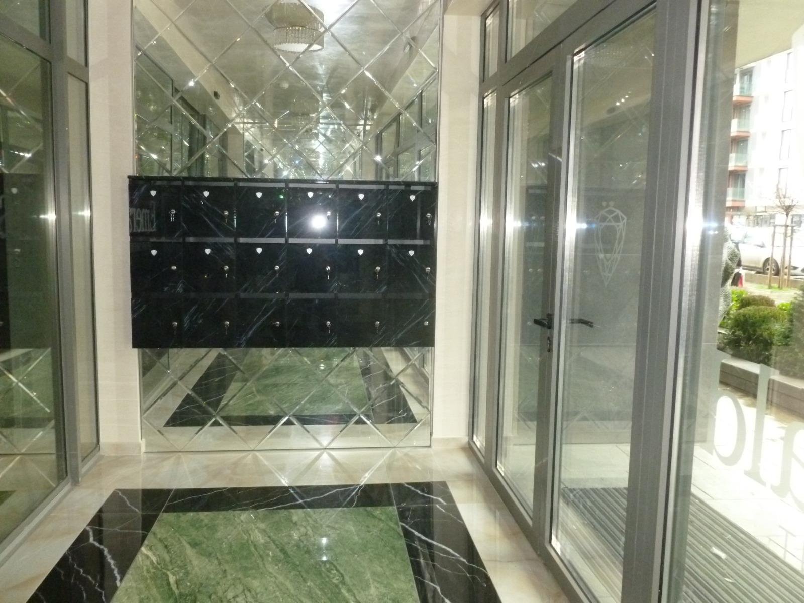 Apartments For Sale 3-Room, Sofia, Manastirski Livadi