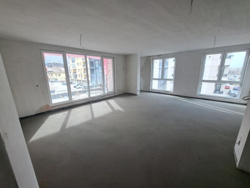 Apartments For Sale 3-Room, Sofia, Krastova Vada