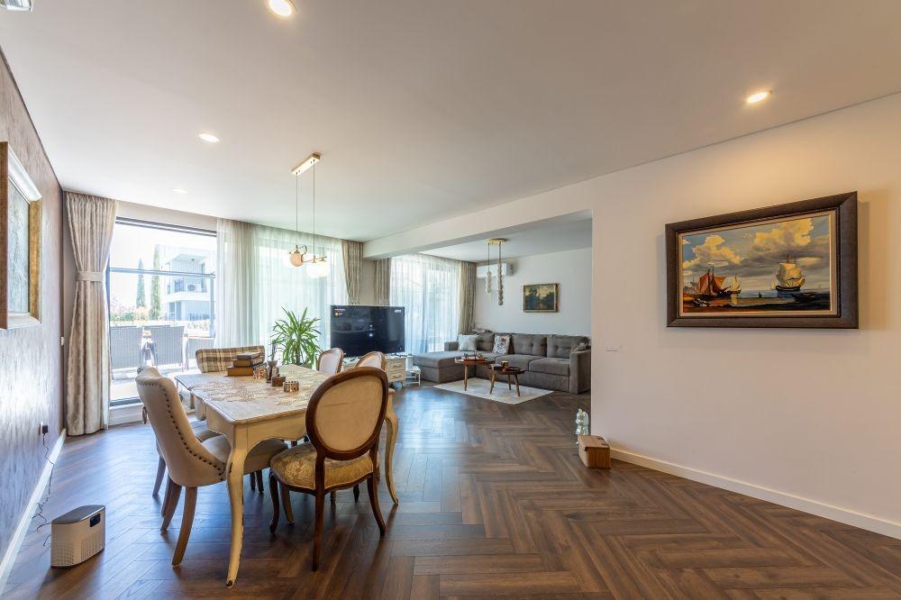 Apartments For Sale 3-Room, Varna, Sveti Nikola
