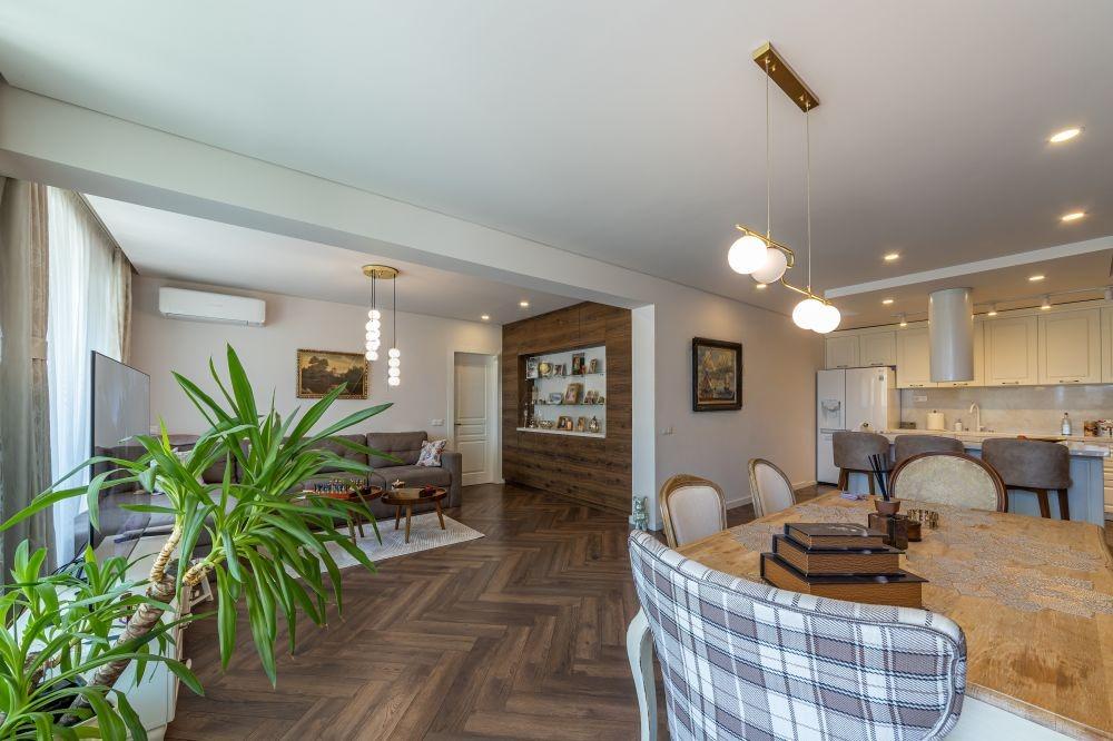 Apartments For Sale 3-Room, Varna, Sveti Nikola