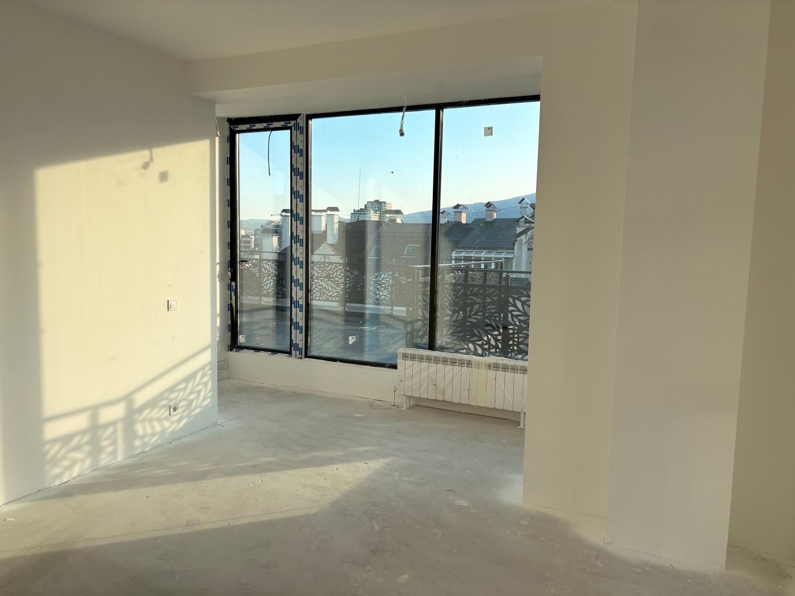 Apartments For Sale 4-Room, Sofia, Lozenets
