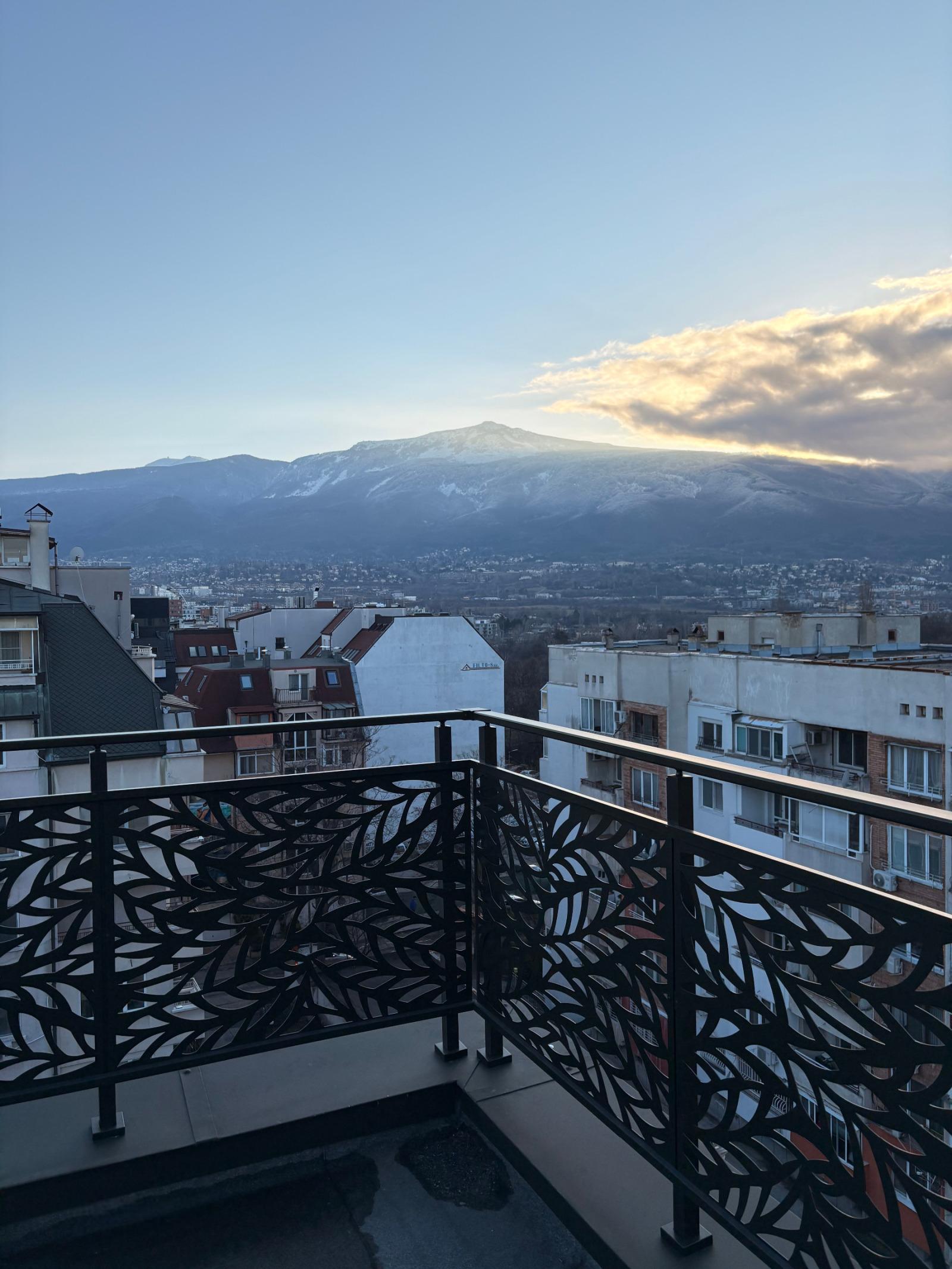 Apartments For Sale 4-Room, Sofia, Lozenets