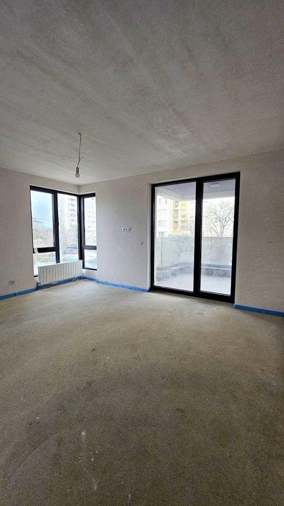Apartments For Sale 4-Room, Sofia, Mladost 2