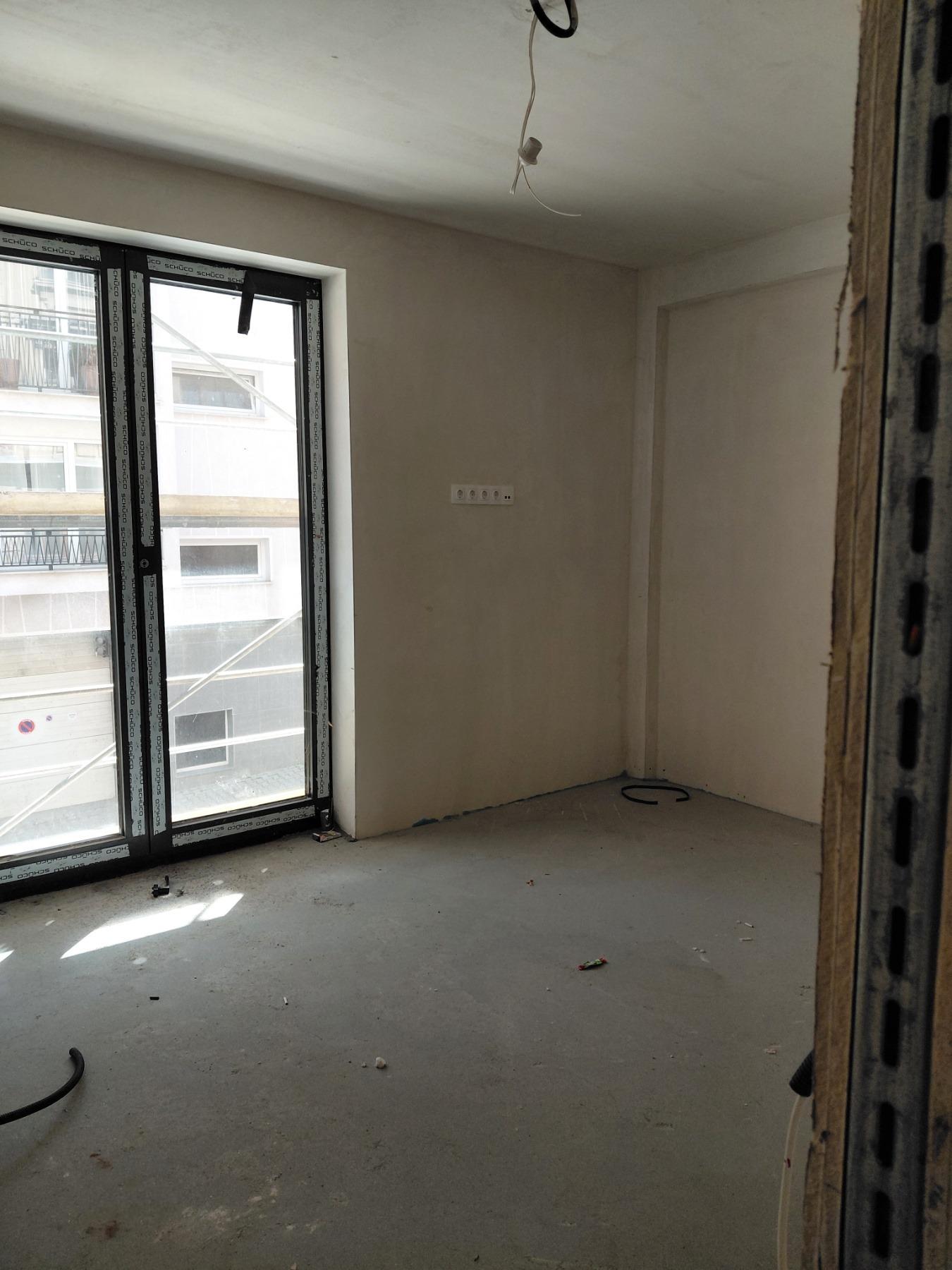 Apartments For Sale 3-Room, Sofia, Center