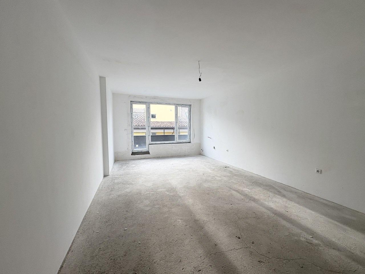 Apartments For Sale 4-Room, Sofia, Manastirski Livadi
