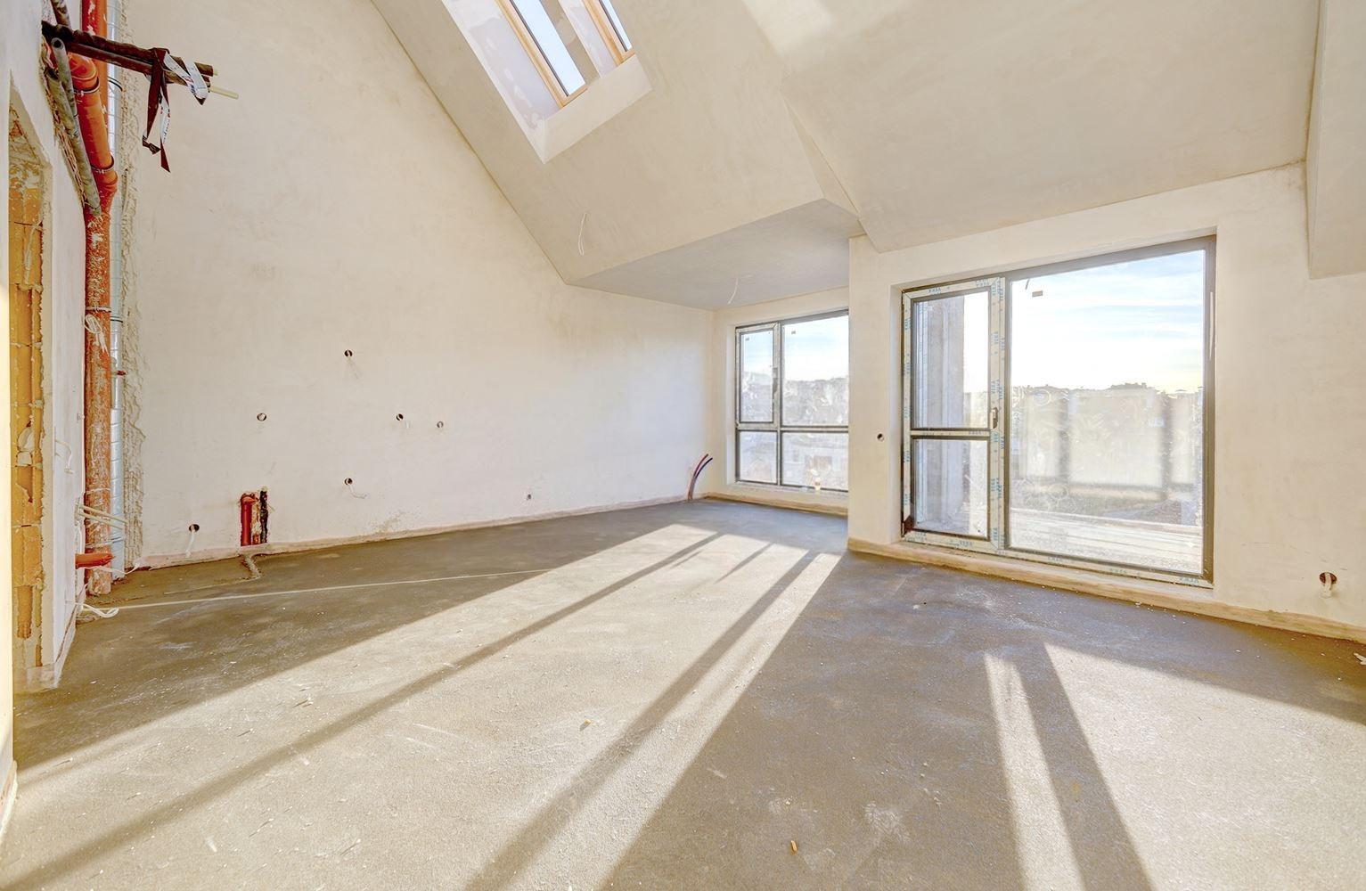 Apartments For Sale 4-Room, Sofia, Center