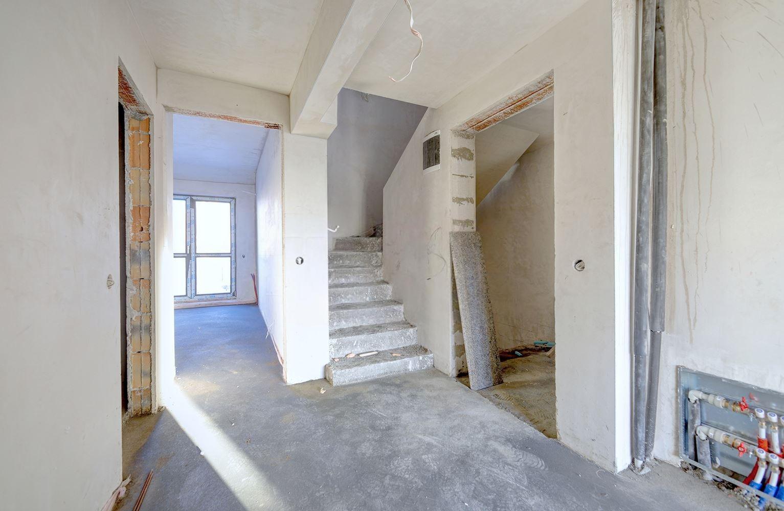 Apartments For Sale 4-Room, Sofia, Center