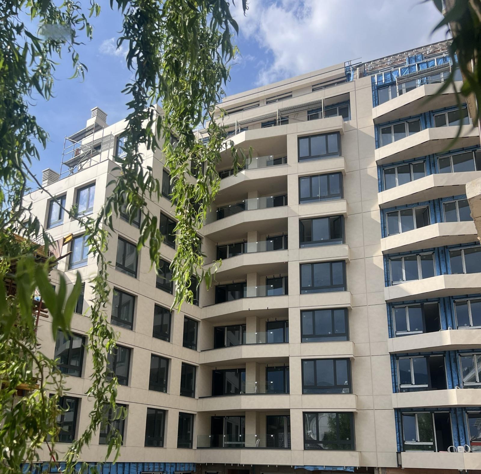 Apartments For Sale 4-Room, Sofia, Krastova Vada