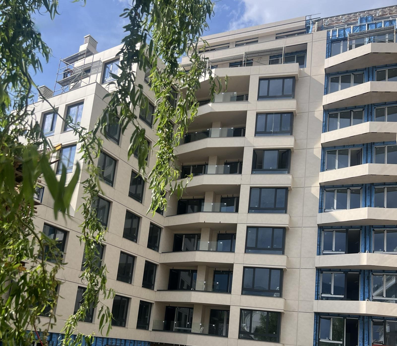 Apartments For Sale 4-Room, Sofia, Krastova Vada