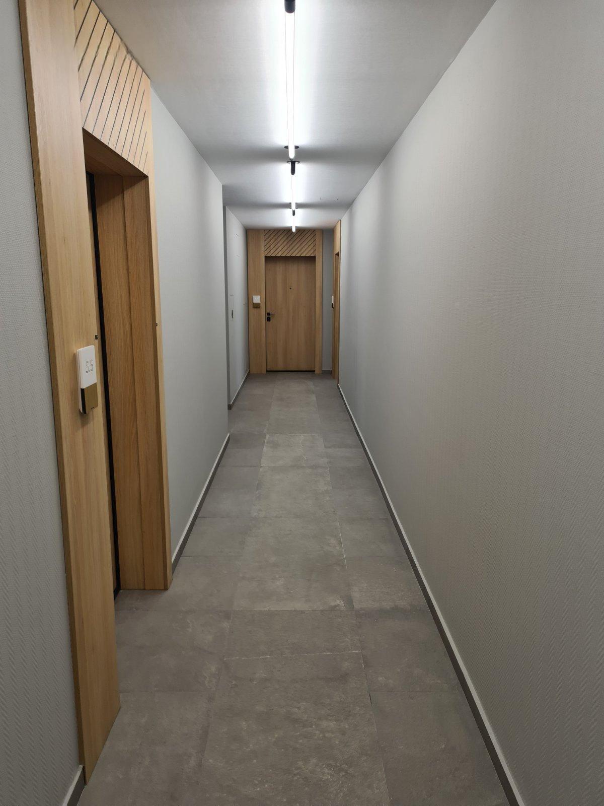 Apartments For Sale 3-Room, Sofia, Center
