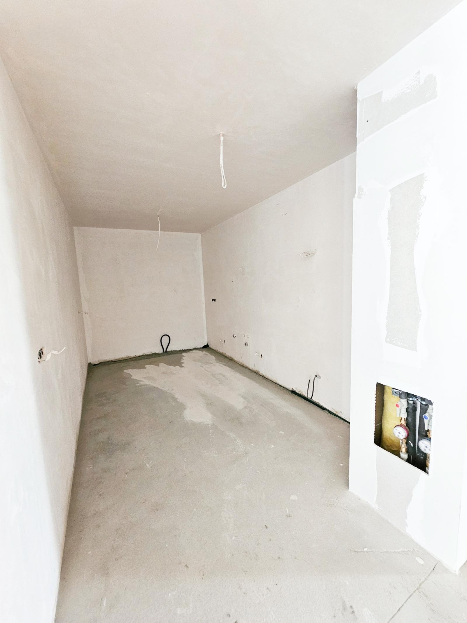 Apartments For Sale 3-Room, Sofia, Lozenets