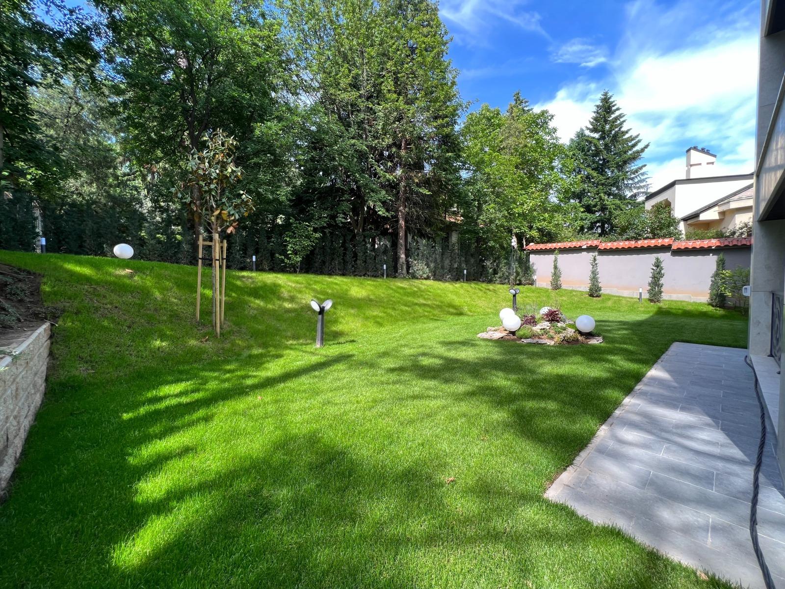 Apartments For Sale 4-Room, Sofia, Boyana