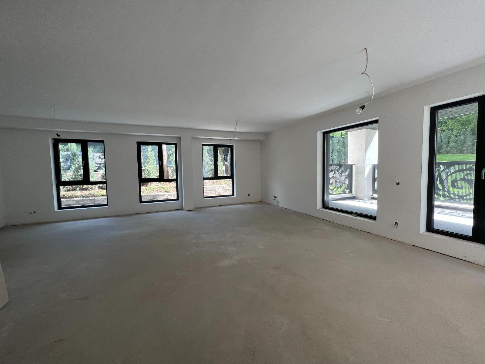 Apartments For Sale 4-Room, Sofia, Boyana