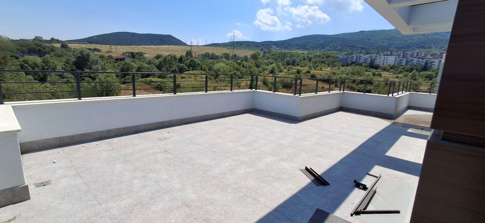 Apartments For Sale 3-Room, Sofia, Simeonovo