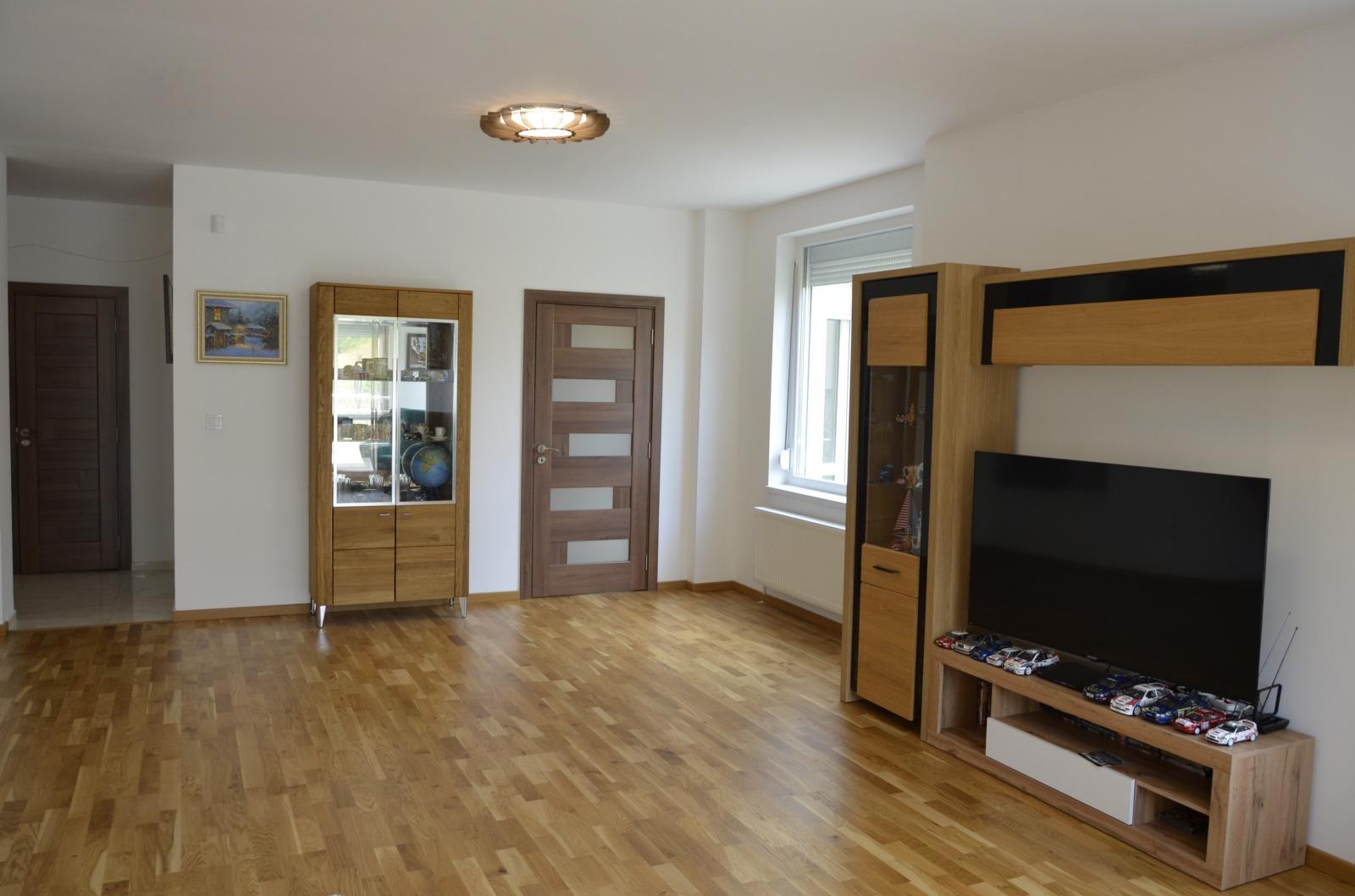 Apartments For Sale 4-Room, Sofia, Manastirski Livadi