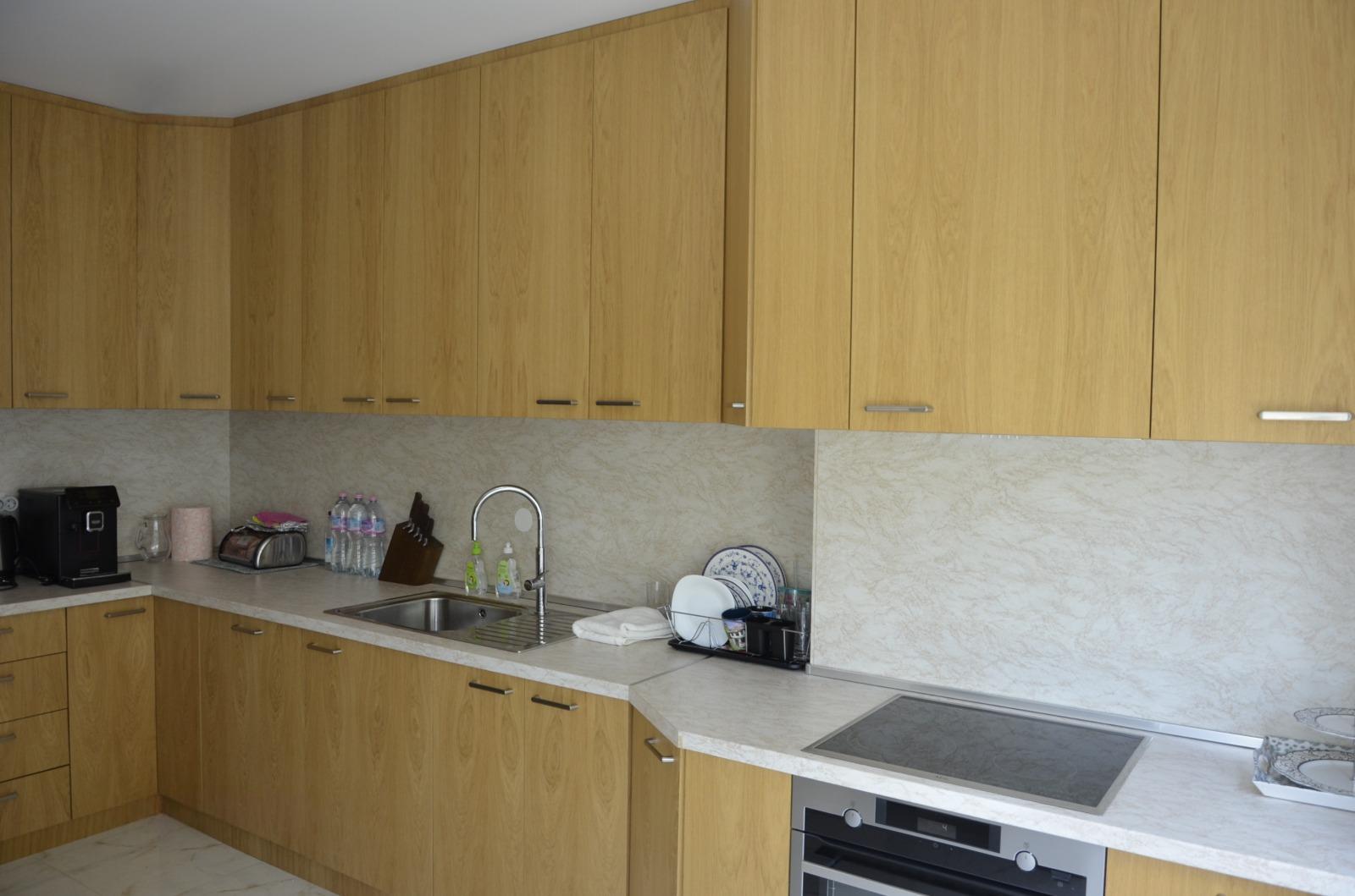 Apartments For Sale 4-Room, Sofia, Manastirski Livadi