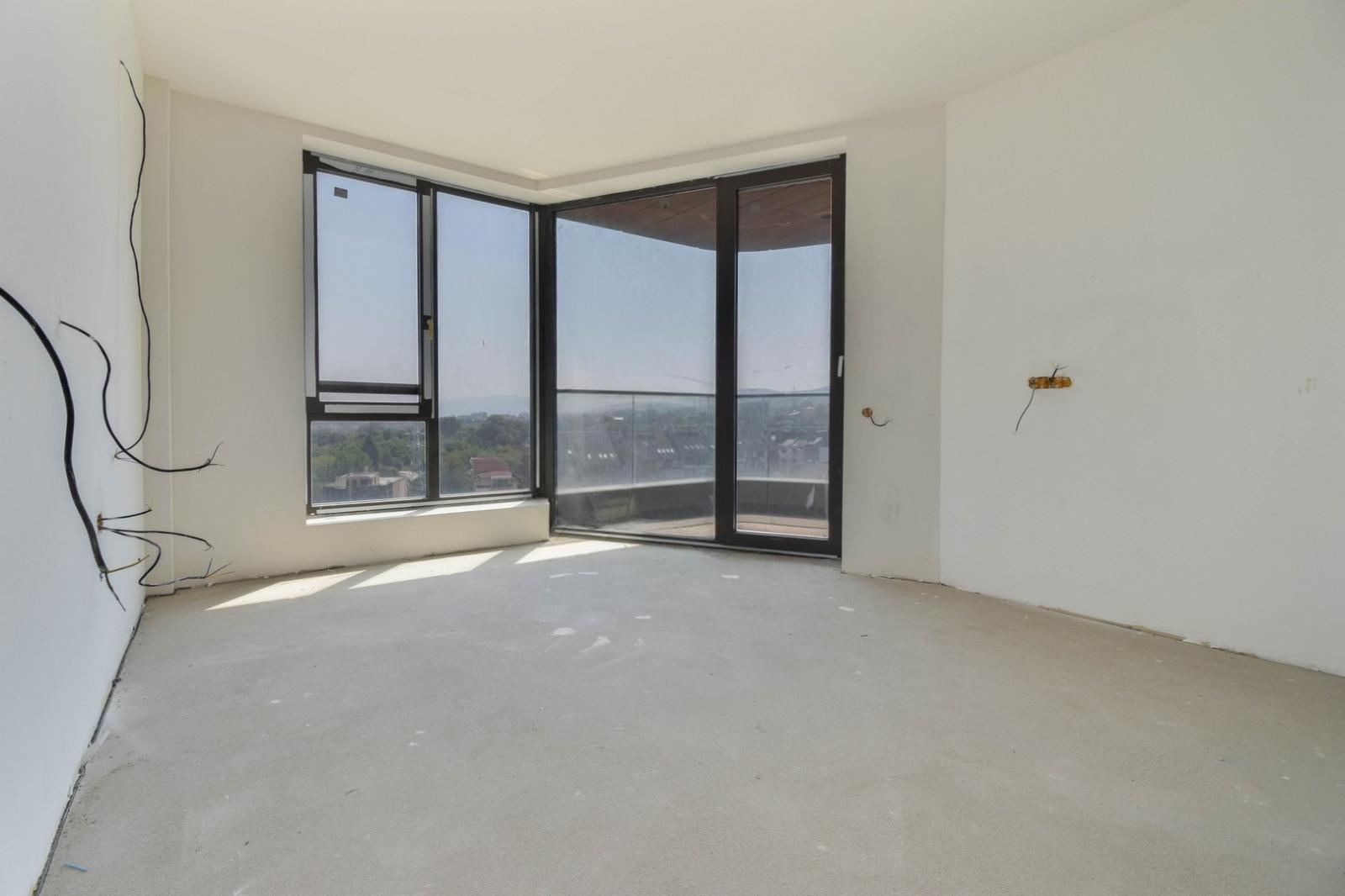 Apartments For Sale 4-Room, Sofia, Krastova Vada