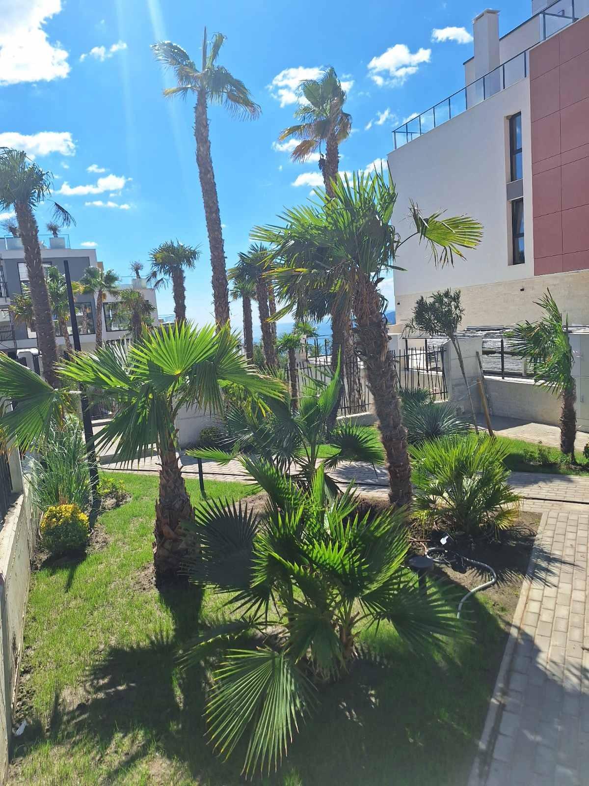Apartments For Sale 4-Room, Varna, Briz