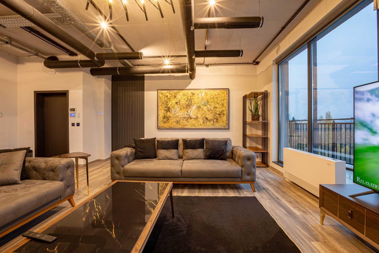 Apartments For Sale 3-Room, Sofia, Hladilnika