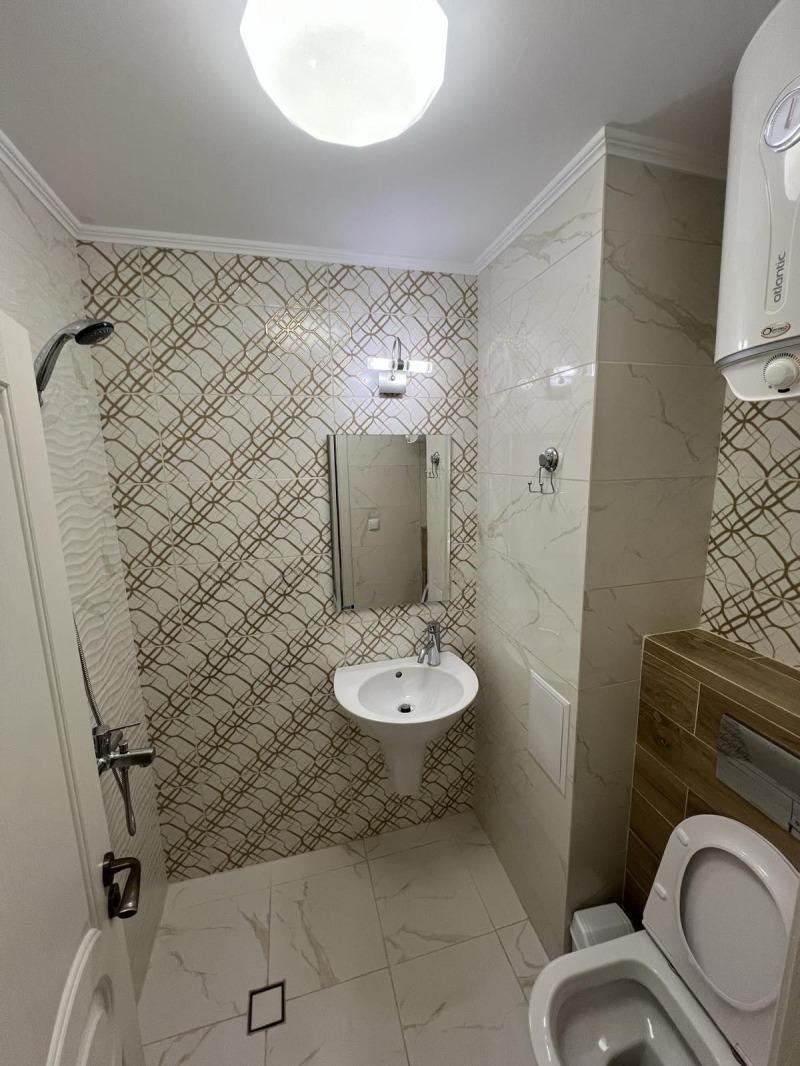 Apartments For Sale 3-Room, Varna, Center