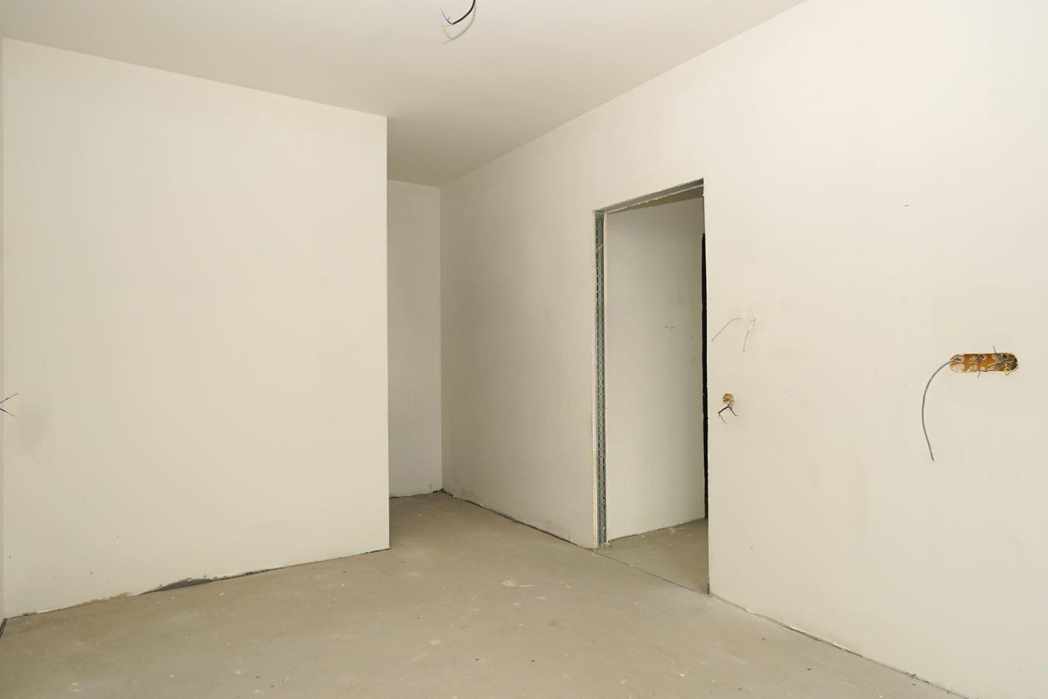 Apartments For Sale 4-Room, Sofia, Krastova Vada