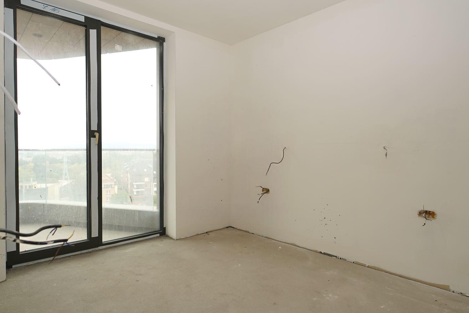 Apartments For Sale 4-Room, Sofia, Krastova Vada