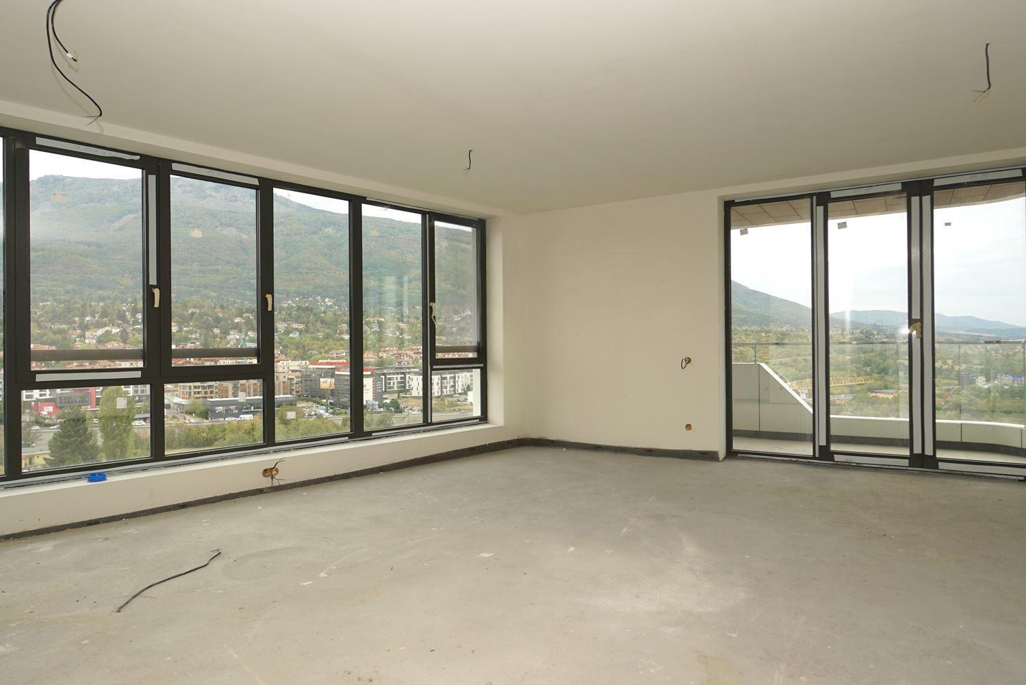 Apartments For Sale 4-Room, Sofia, Krastova Vada