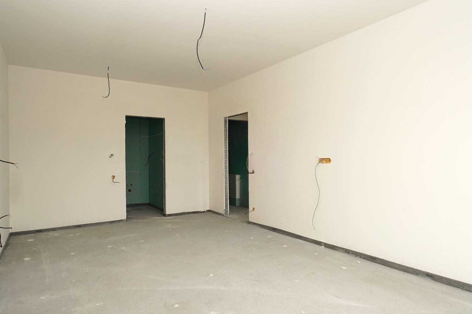 Apartments For Sale 4-Room, Sofia, Krastova Vada