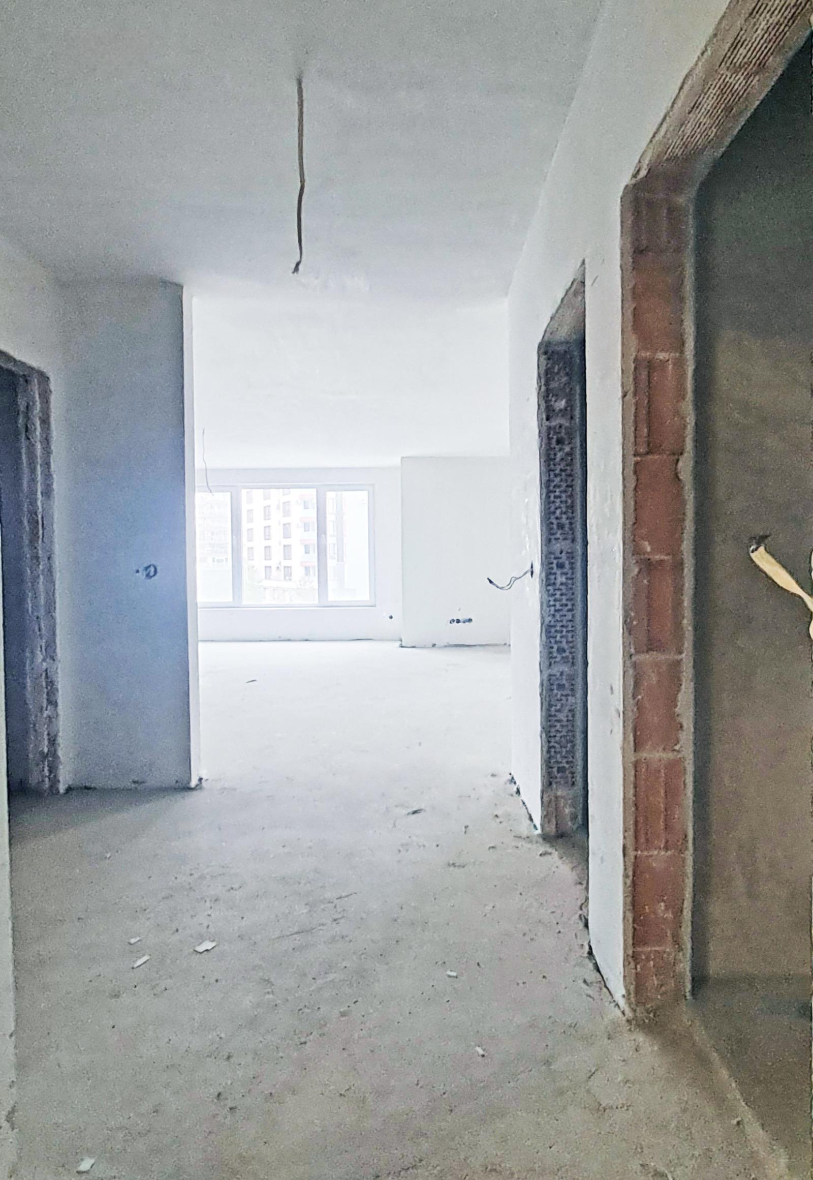 Apartments For Sale 4-Room, Sofia, Manastirski Livadi