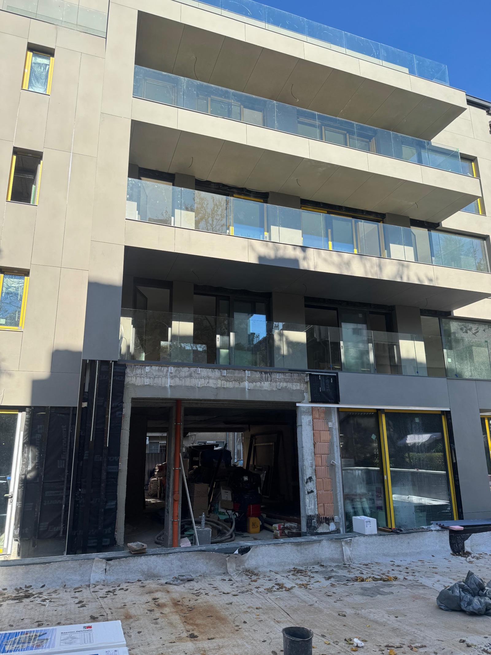 Apartments For Sale 3-Room, Sofia, Yavorov