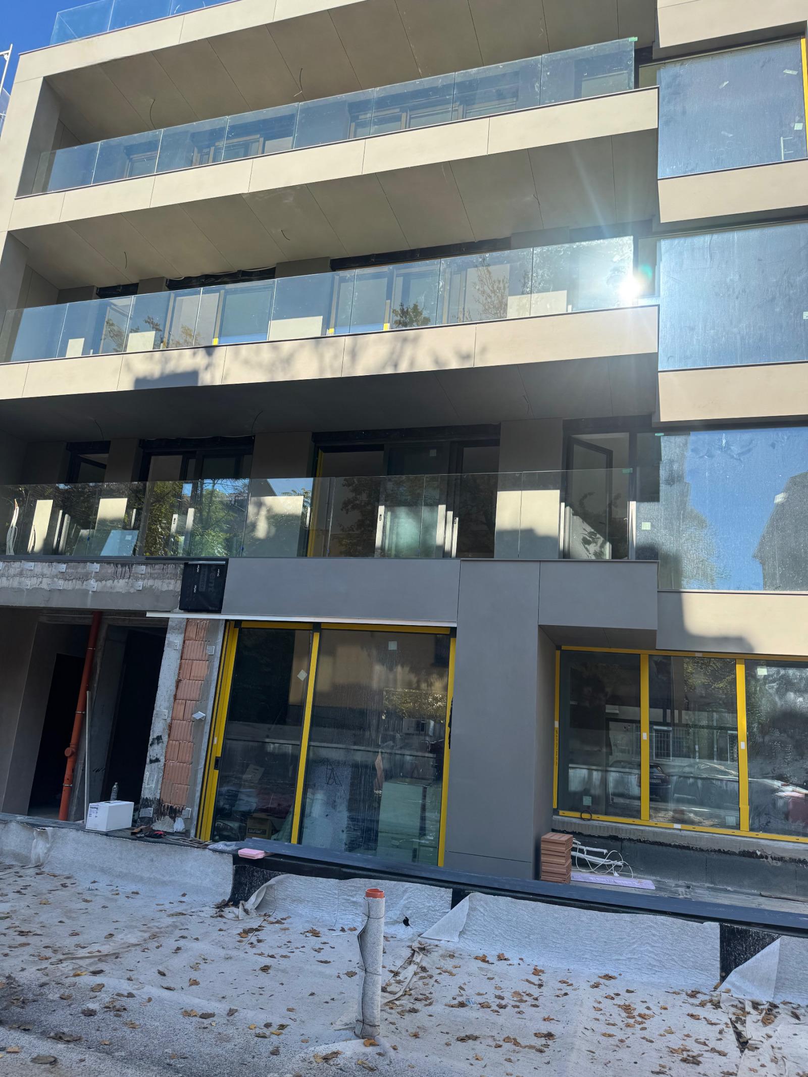 Apartments For Sale 3-Room, Sofia, Yavorov