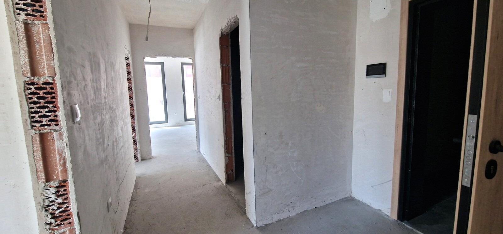Apartments For Sale 3-Room, Plovdiv, Karshiyaka