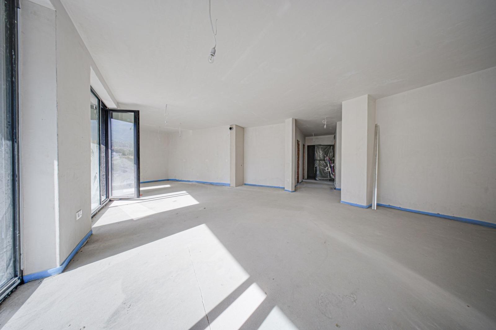 Apartments For Sale 4-Room, Sofia, Manastirski Livadi