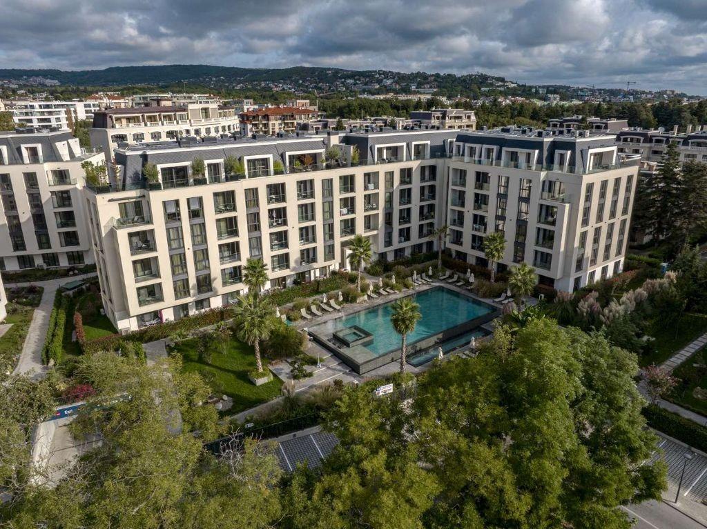 Apartments For Sale 4-Room, Varna, SS. Konstantin and Elena Resort