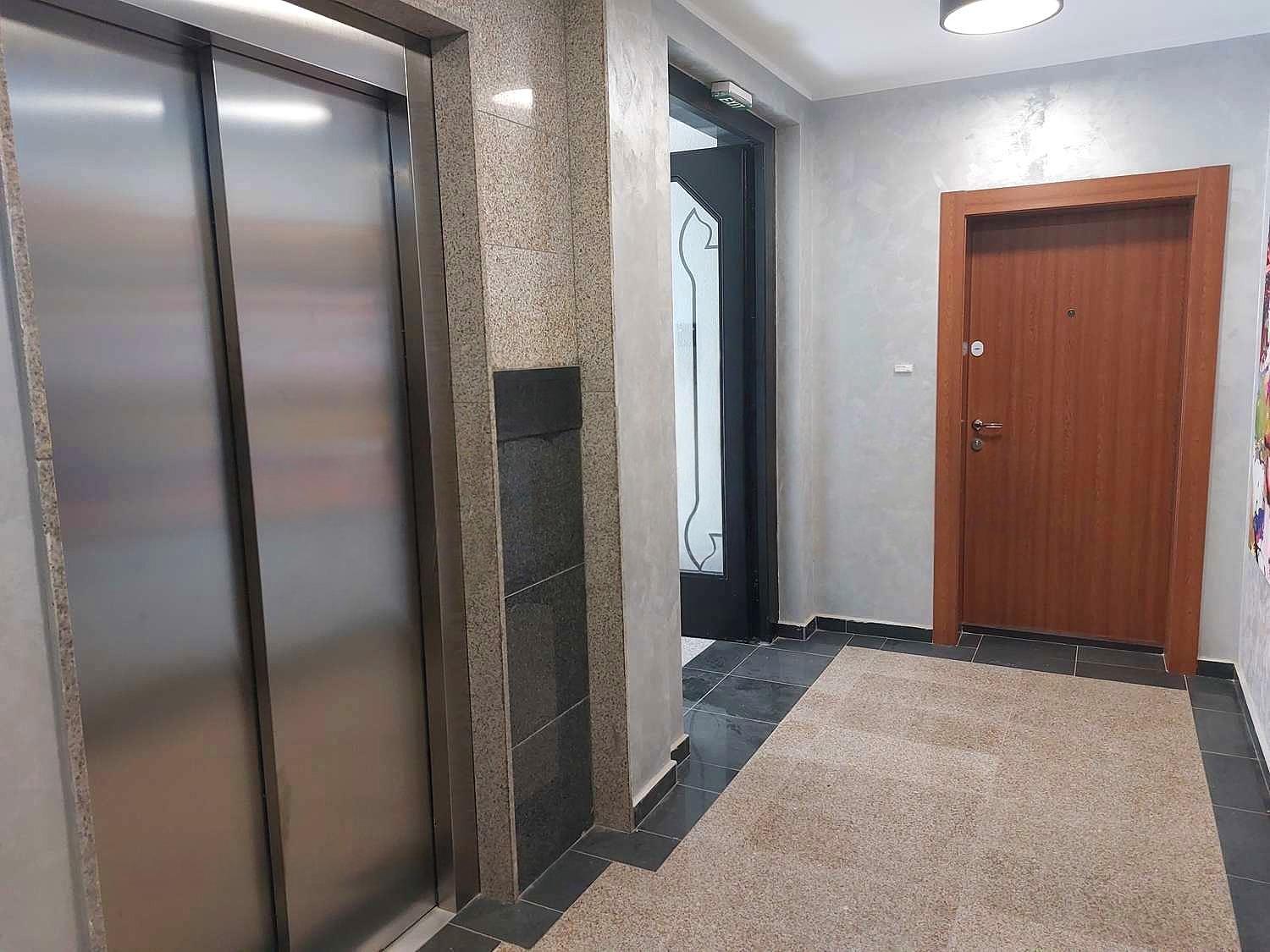 Apartments For Sale 3-Room, Sofia, Knyazhevo