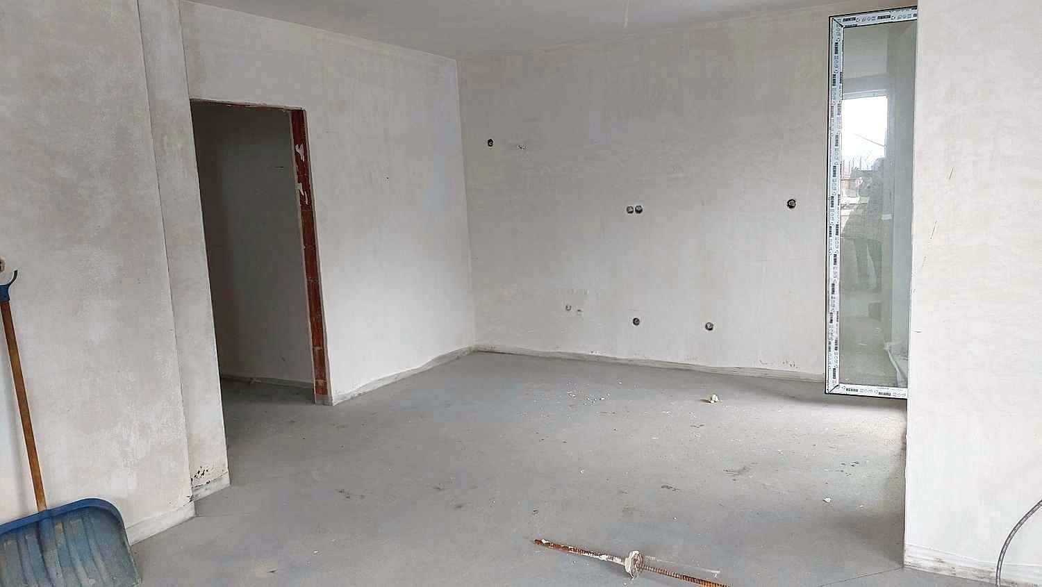 Apartments For Sale 3-Room, Sofia, Knyazhevo