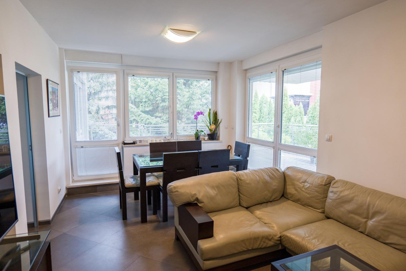 Apartments For Sale 4-Room, Sofia, Kinotsentar Villa Zone Part 3