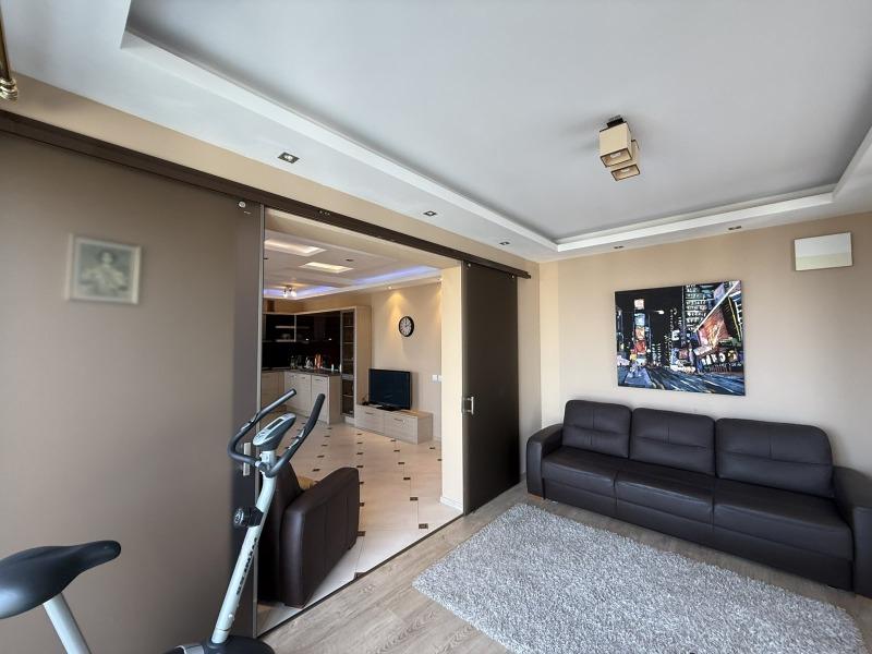 Apartments For Sale Multi-Room, Burgas, Lazur