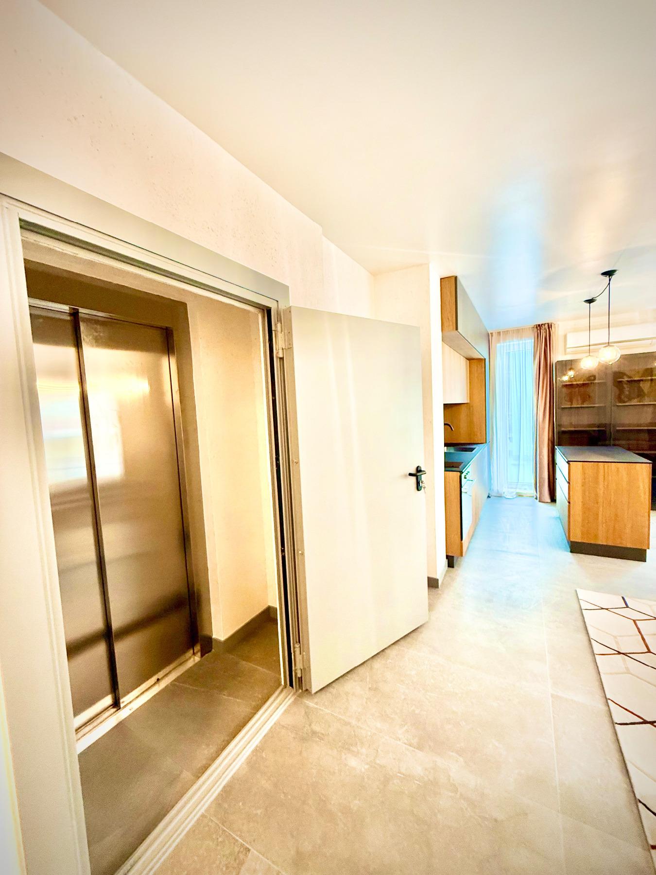 Apartments For Sale 3-Room, Sofia, Knyazhevo