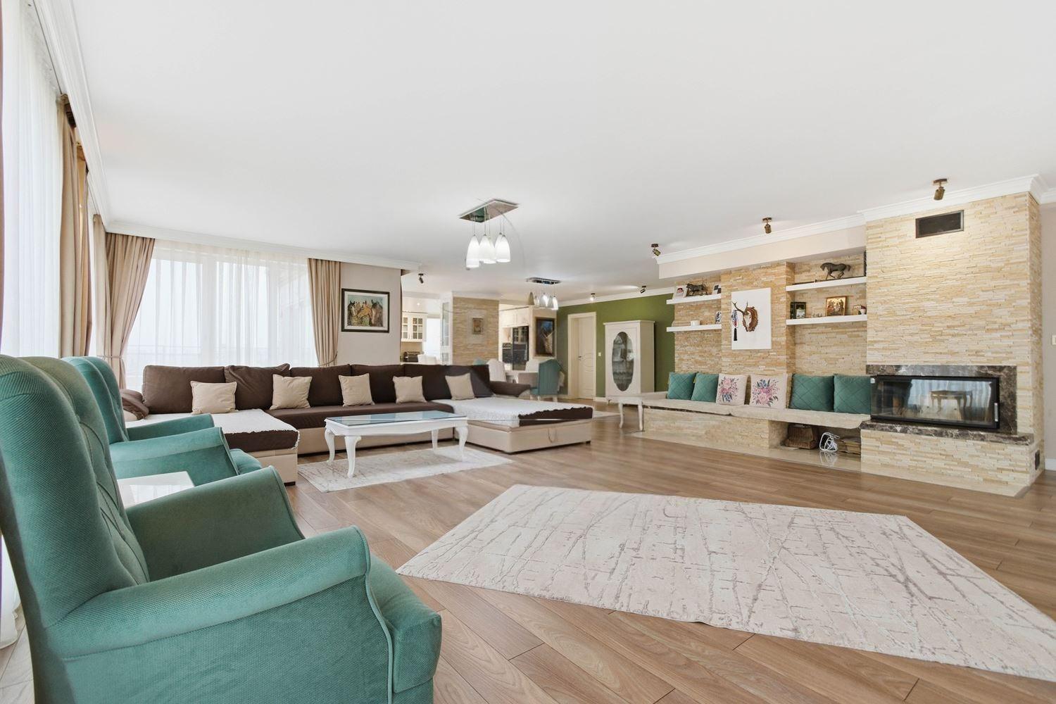 Apartments For Sale Multi-Room, Plovdiv, Center