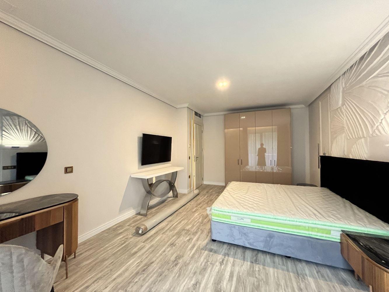Apartments For Sale 3-Room, Varna, Sunny Day Resort