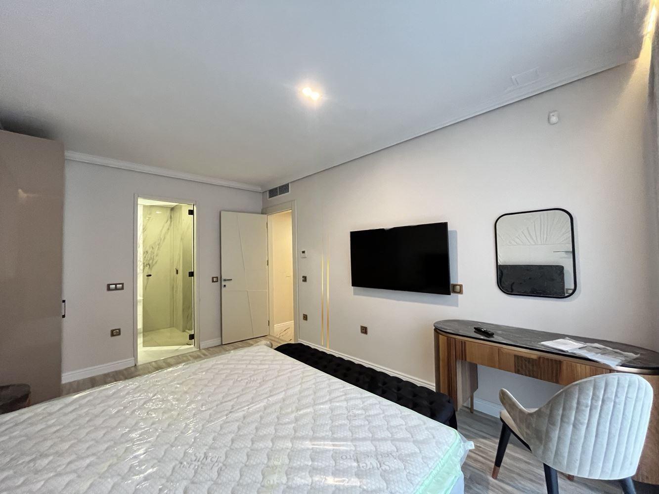 Apartments For Sale 4-Room, Varna, Sunny Day Resort